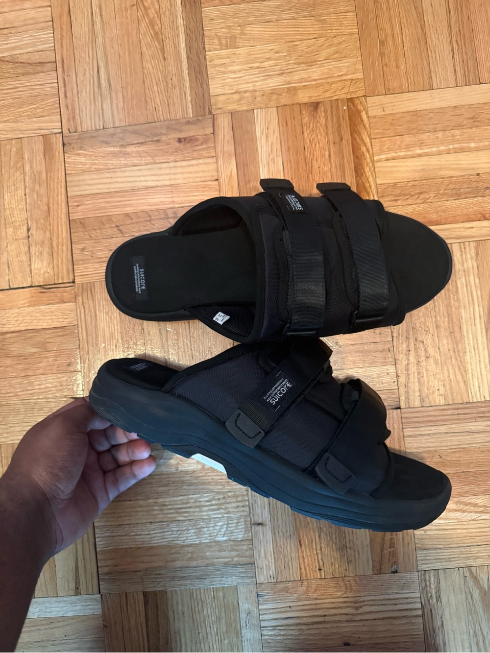 Suicoke Black Velcro Slide Sandals for Men US 12